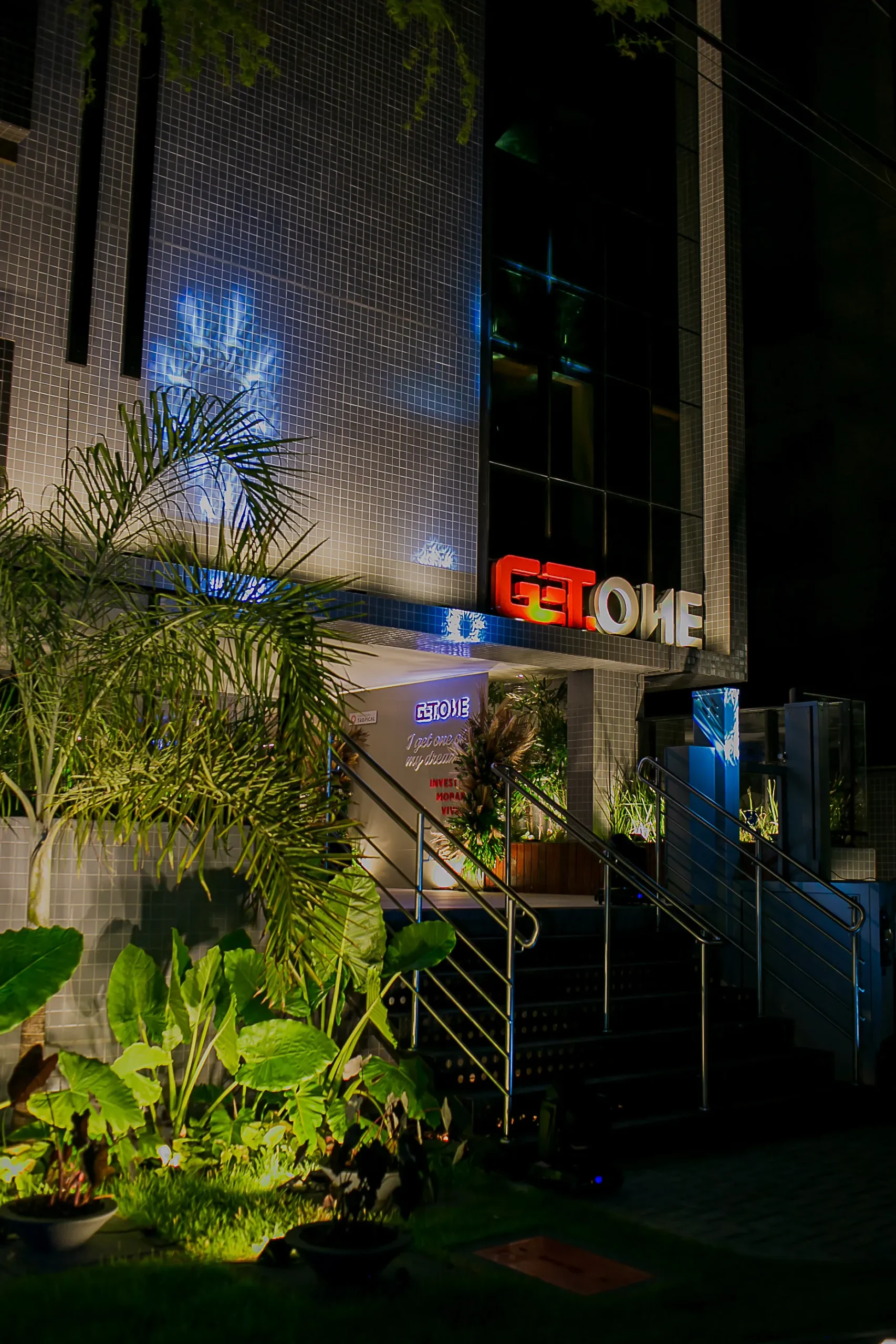 GET-One-Fachada-02-scaled