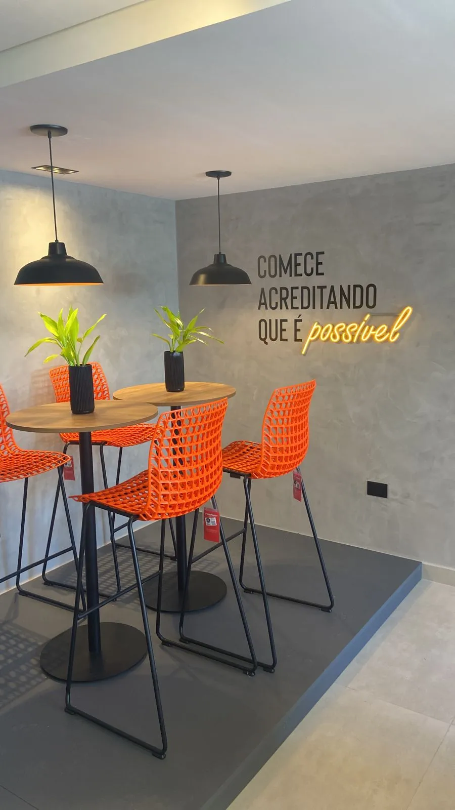 b8a16789-8e3a-4ccd-90b1-5005e77d496f