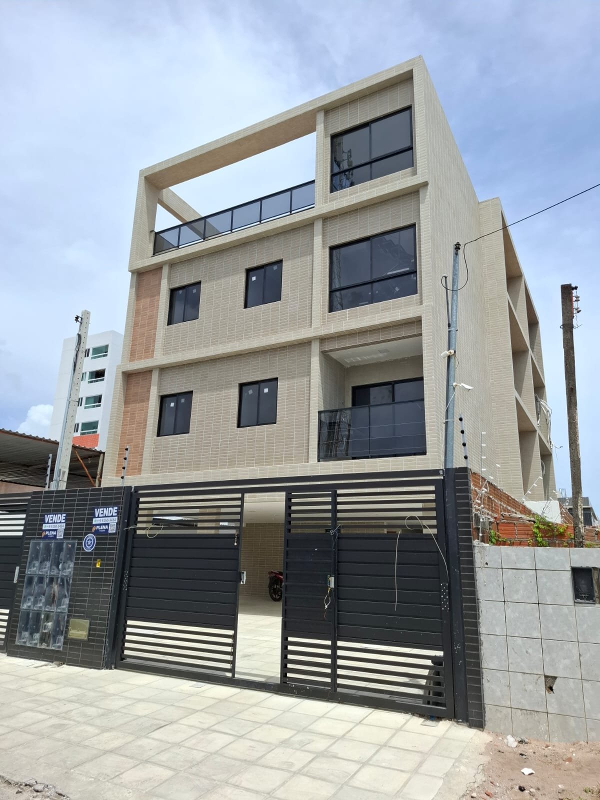 399412aa-425d-435c-8780-dd76133043c0