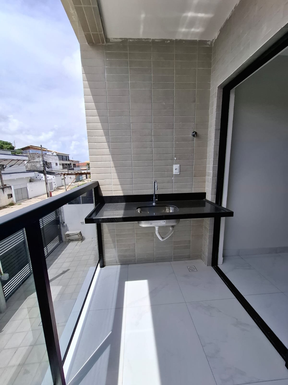 f2d0c3a3-57ce-4529-8a78-8959e6aa436f